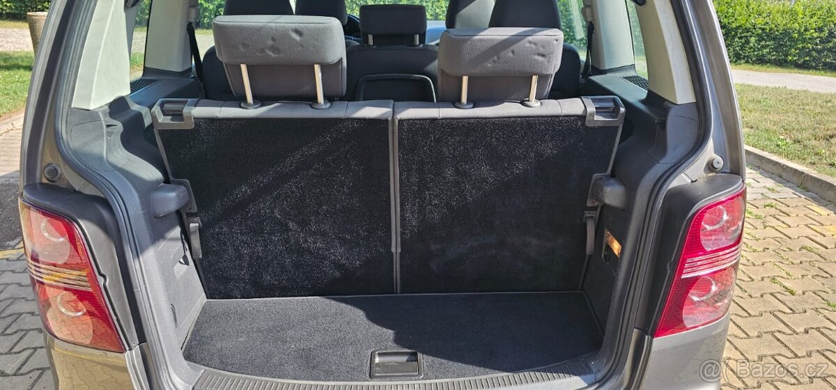 Volkswagen Touran 1.4 TSI Trendline / nové rozvody - 14