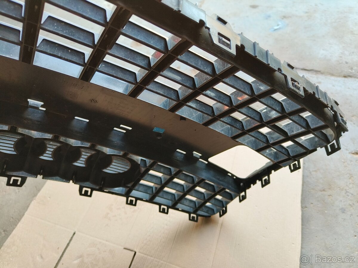 Audi grill sline Q7 4L nepoškozený - 14