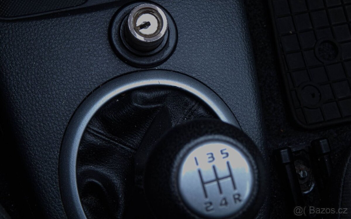 Suzuki SX4 1.5 GLX Urban Line - 14