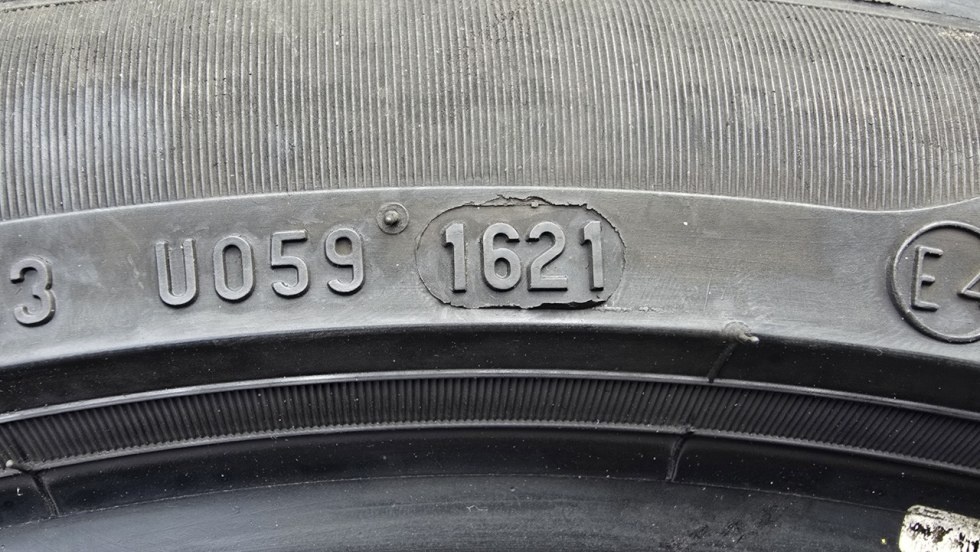 Letní pneu 245/40/19 Pirelli - 14