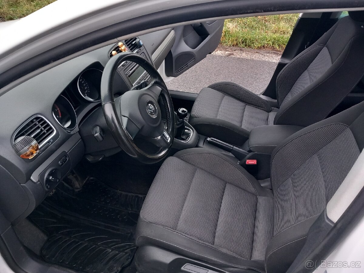 VOLKSWAGEN GOLF NOVÁ STK - 14