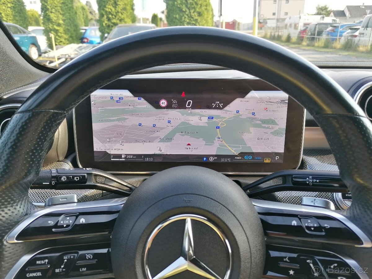 Mercedes-Benz Třídy C 200 D AMG - 14