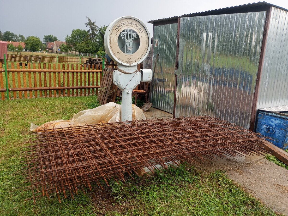 Kari sítě - 15kč / kg - 14