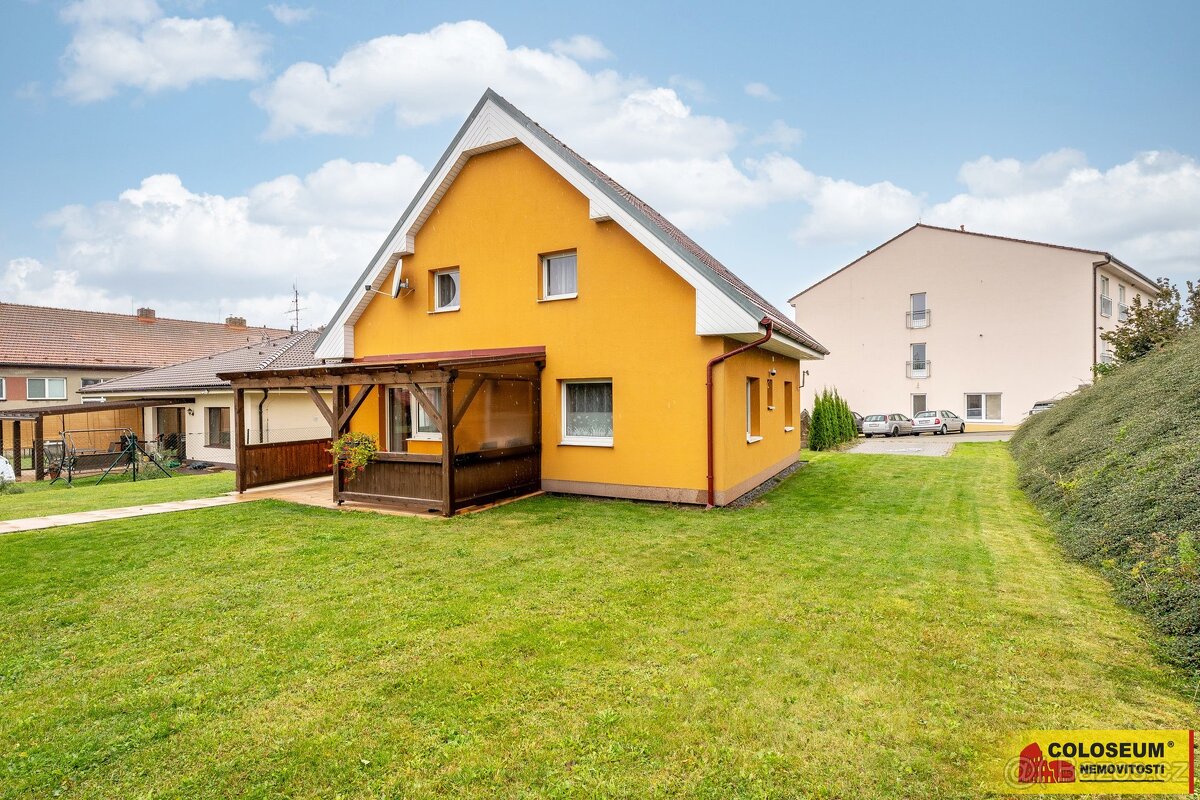 Benešov u Boskovic, RD 3+1, zahrada, krb - rodinný dům - 14