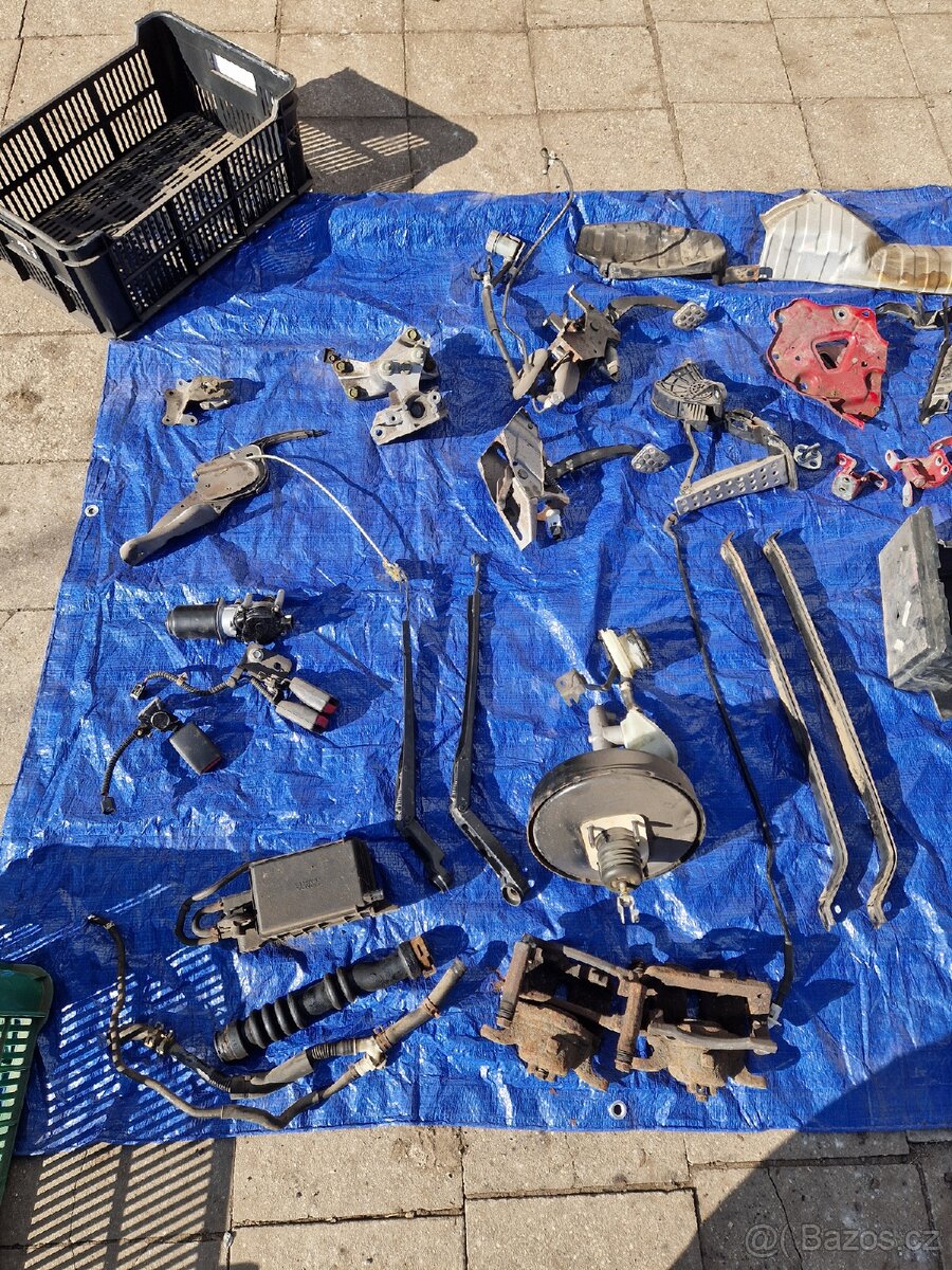 Honda Civic 8g ufo náhradní díly - 14