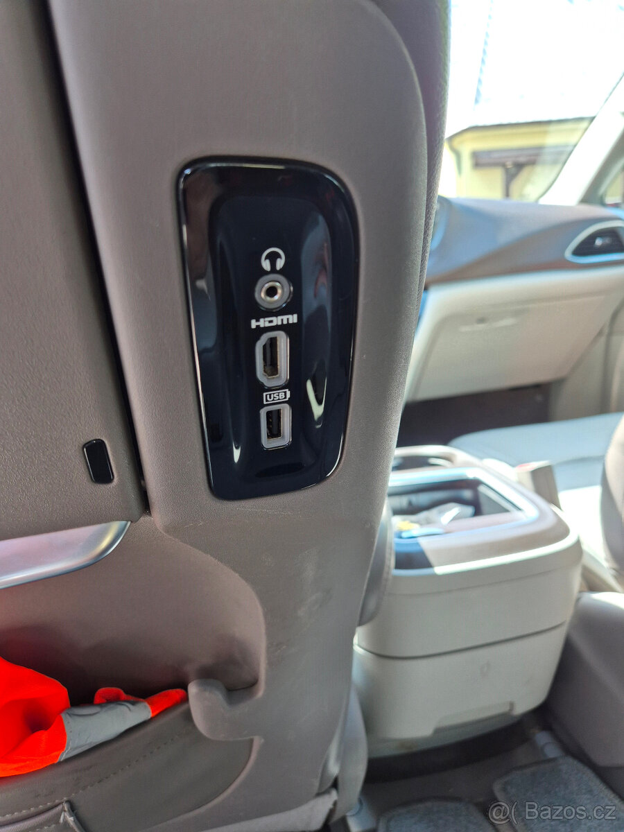 Chrysler Pacifica 3,6L V6, 7 míst, LPG - 14