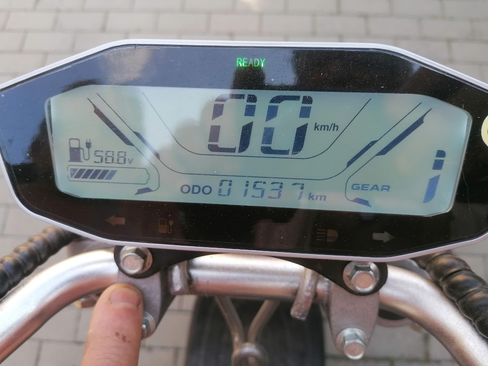 DVOUMÍSTNOU ELEKRTO TŘÍKOLKU - 14