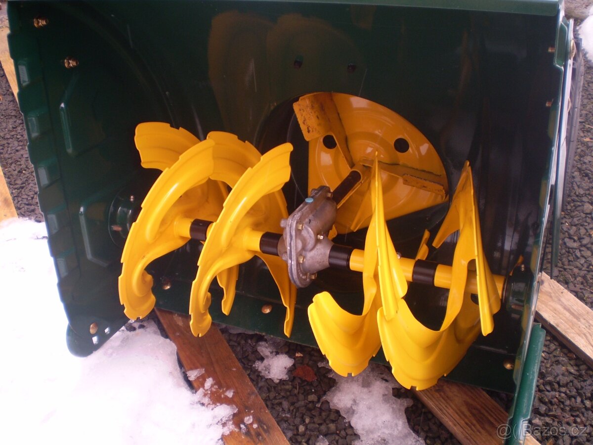 sněžná fréza Yard-Man - 14