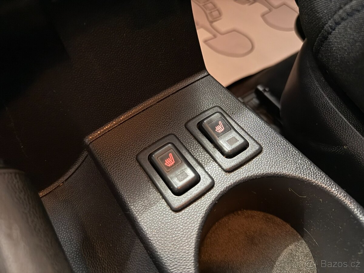 Mazda 5 1.8i TX Plus | Xenony | 7 míst | Nová STK - 14