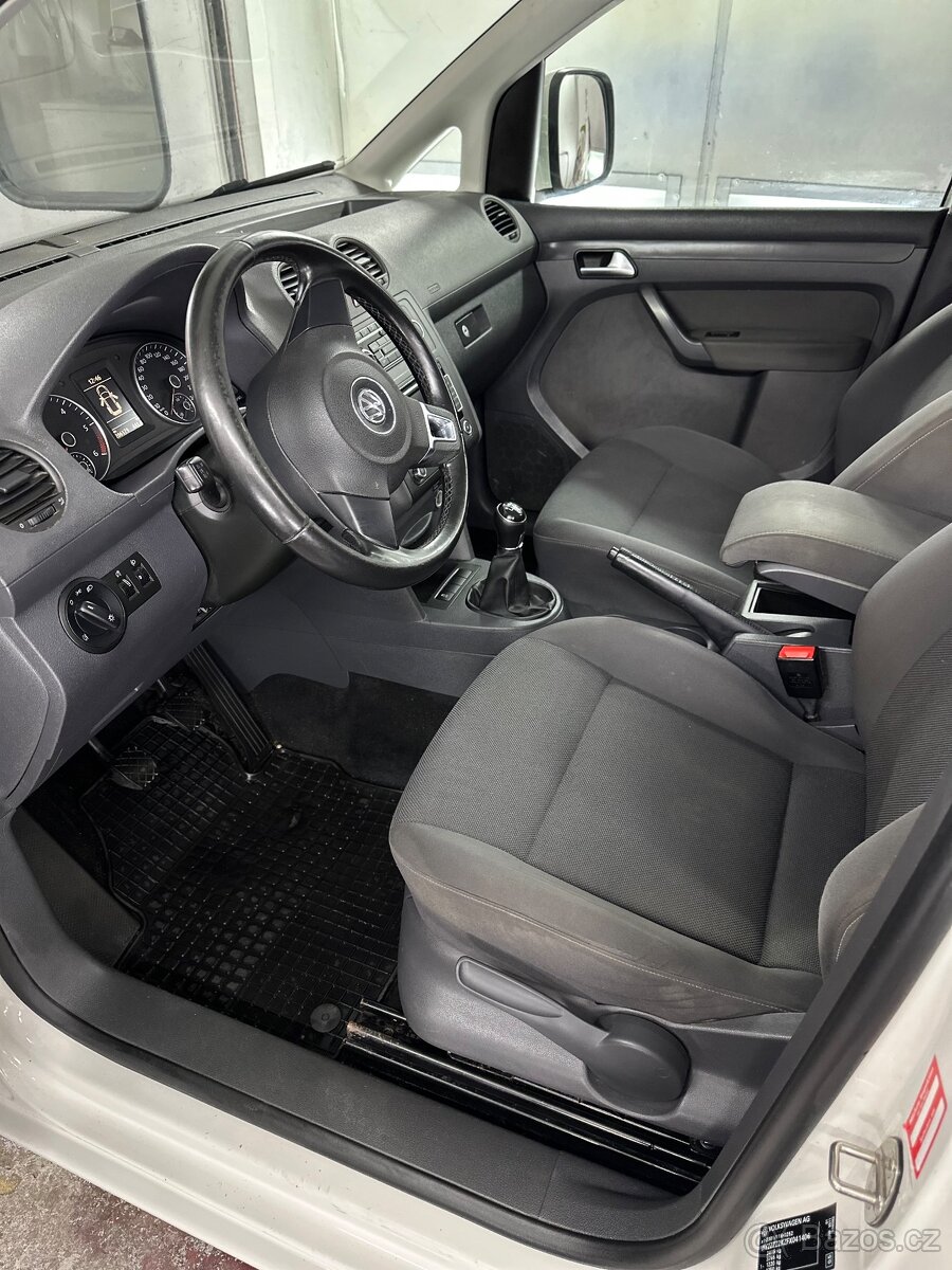 Volkswagen CADDY MAXI - 14