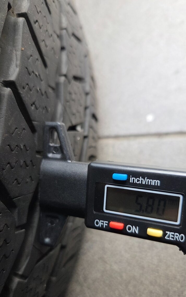 4x zimní pneu Continental VAN 205/75 r16 C dodávkové - 14