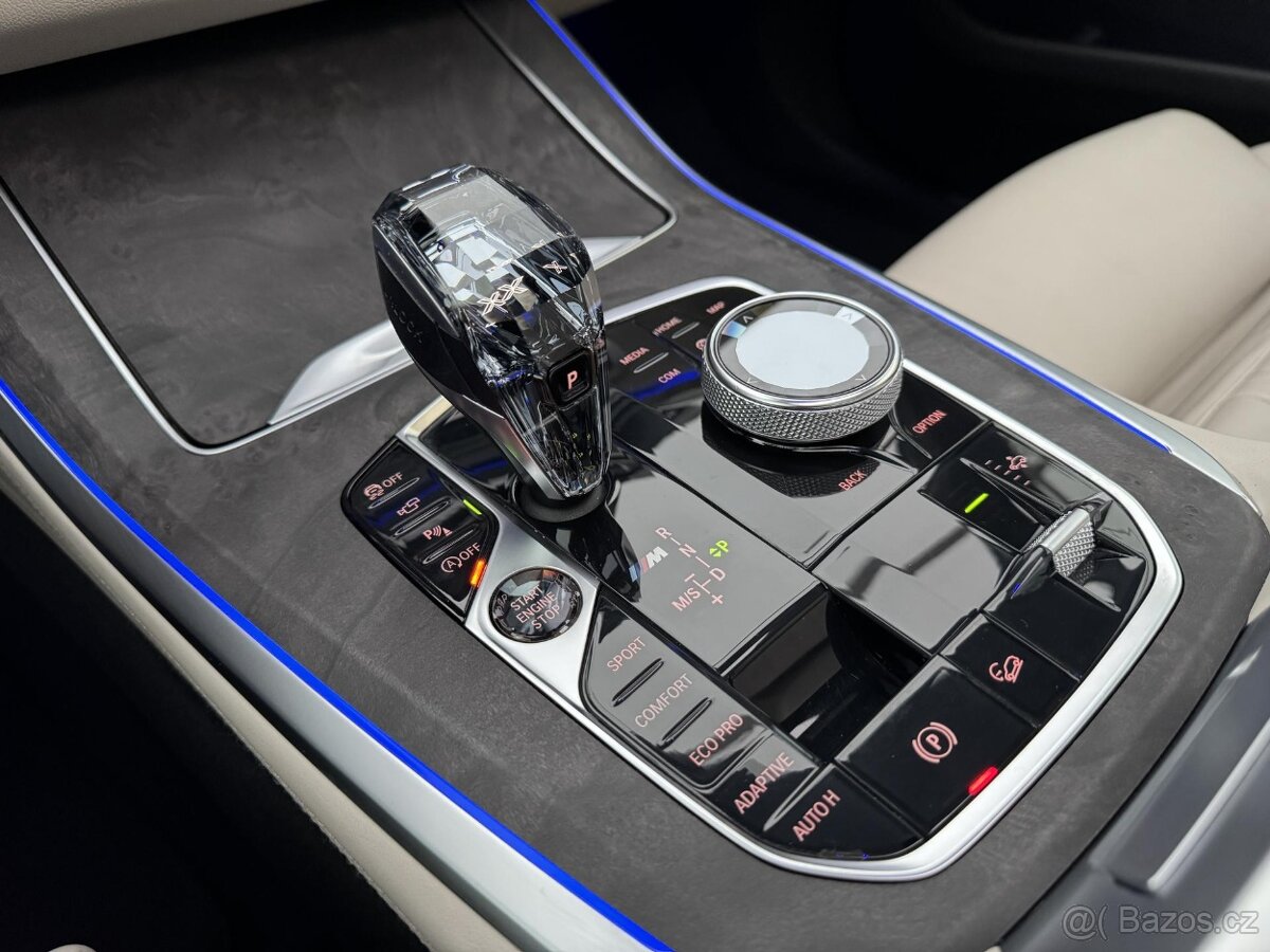 BMW X5, M50d CZ 1-Maj SkyLounge - 14