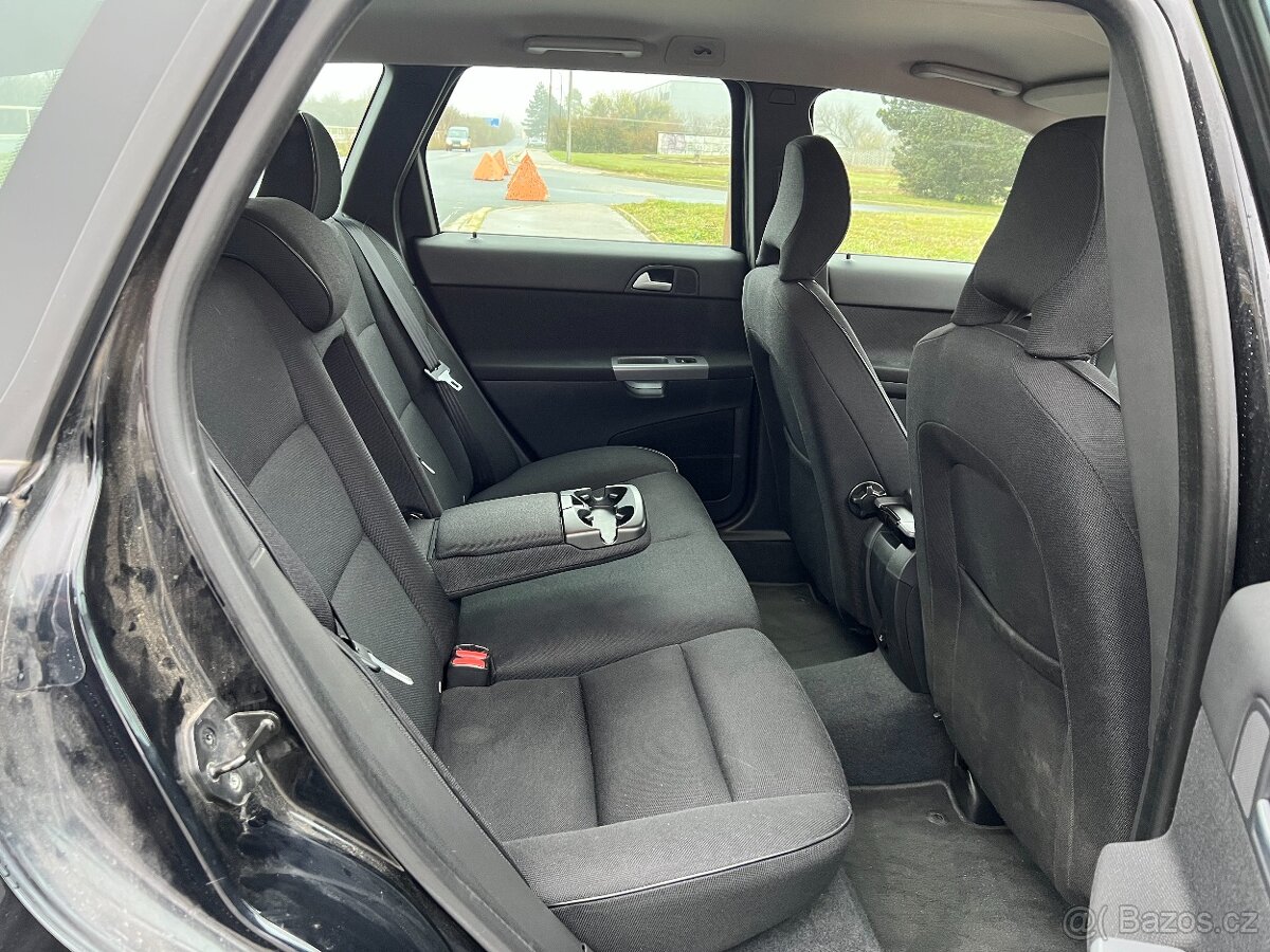 Volvo V50, 1.6 D 80kW - 14