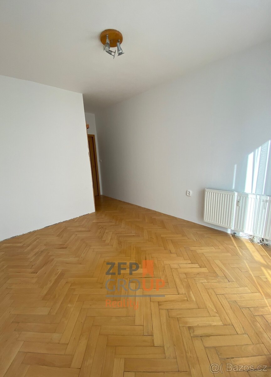 Pronájem bytu 3+1 o rozloze 69 m², ulice Sídliště pražská, H - 14