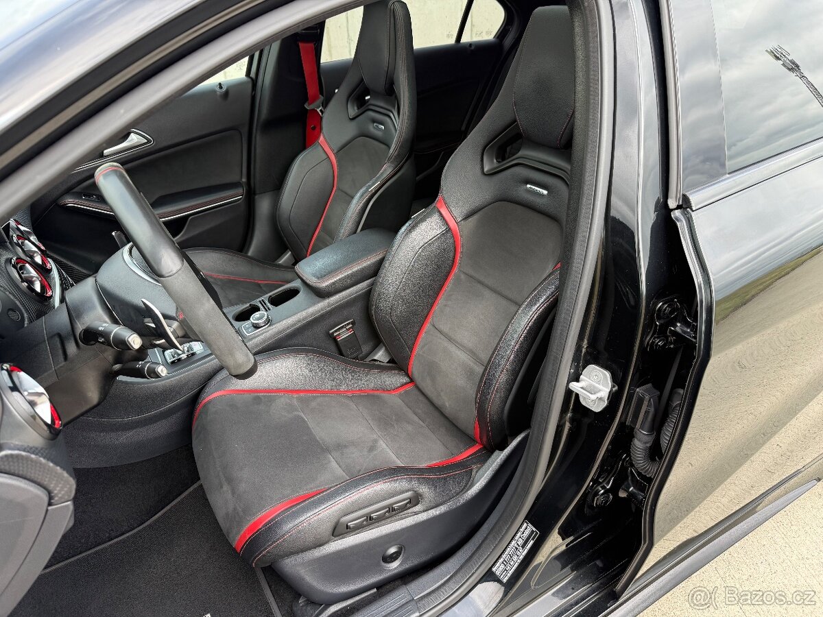 Mercedes Benz A45 AMG 4MATIC - 14