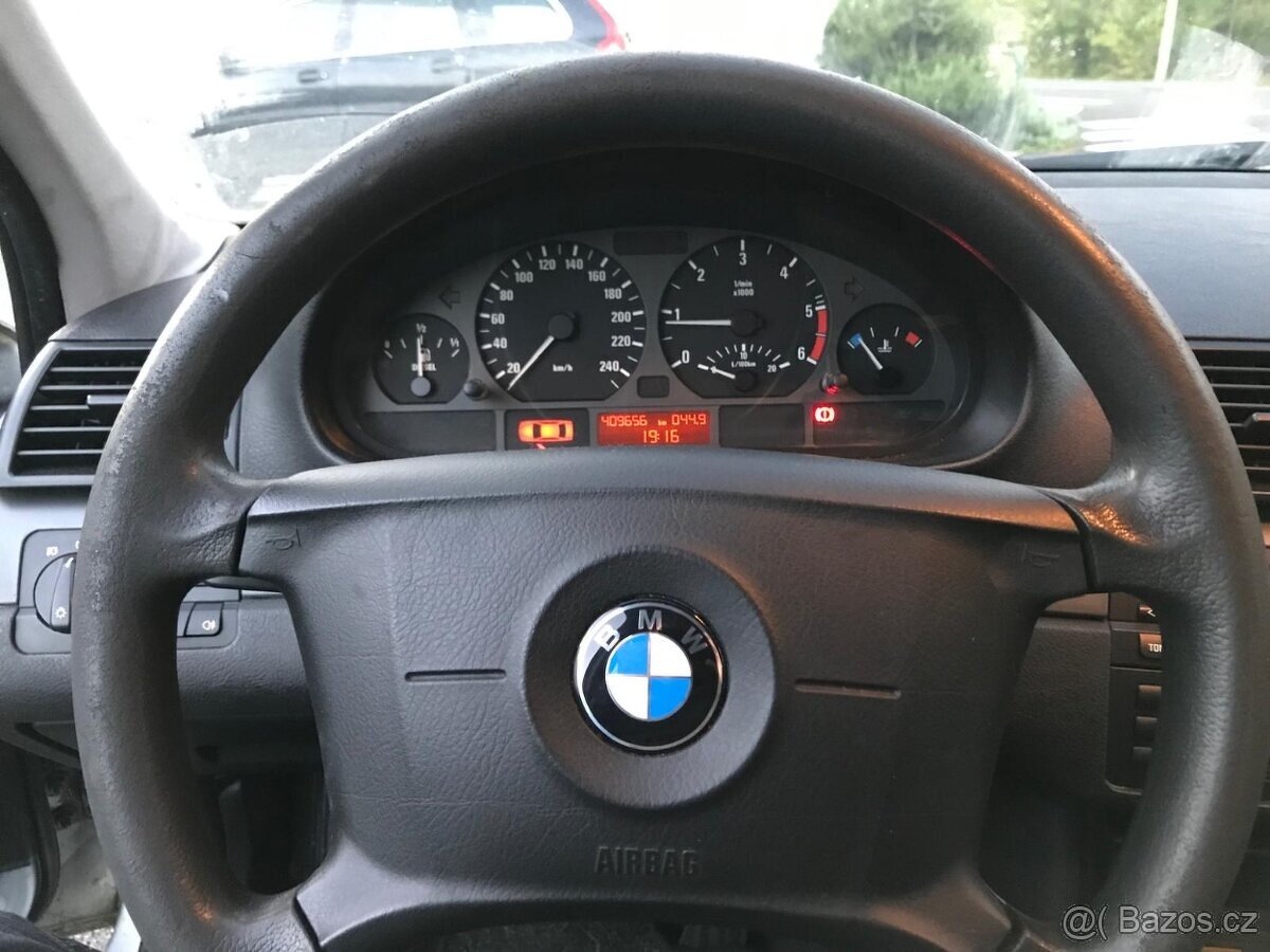 BMW 318d Touring Facelift E46 - 14