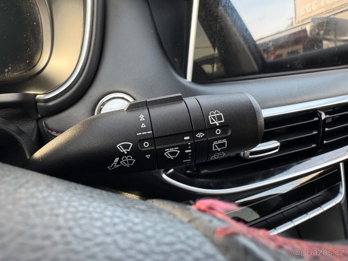 MG eHS 1,5 TGi Carplay,DPH, ACC - 14