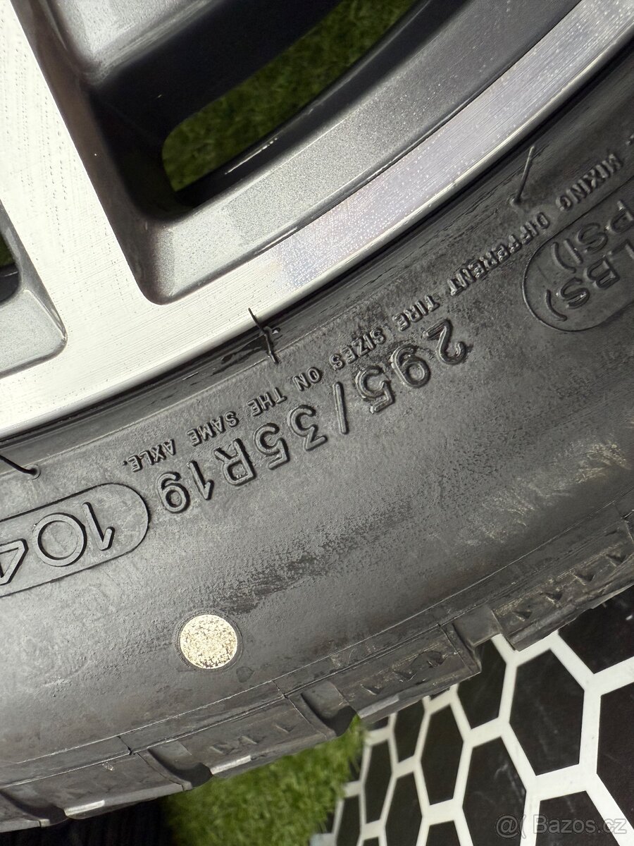 Mercedes E63 AMG W213 - ZÁNOVNÍ ZIMNÍ SADA R19 ORIGINÁL - 14