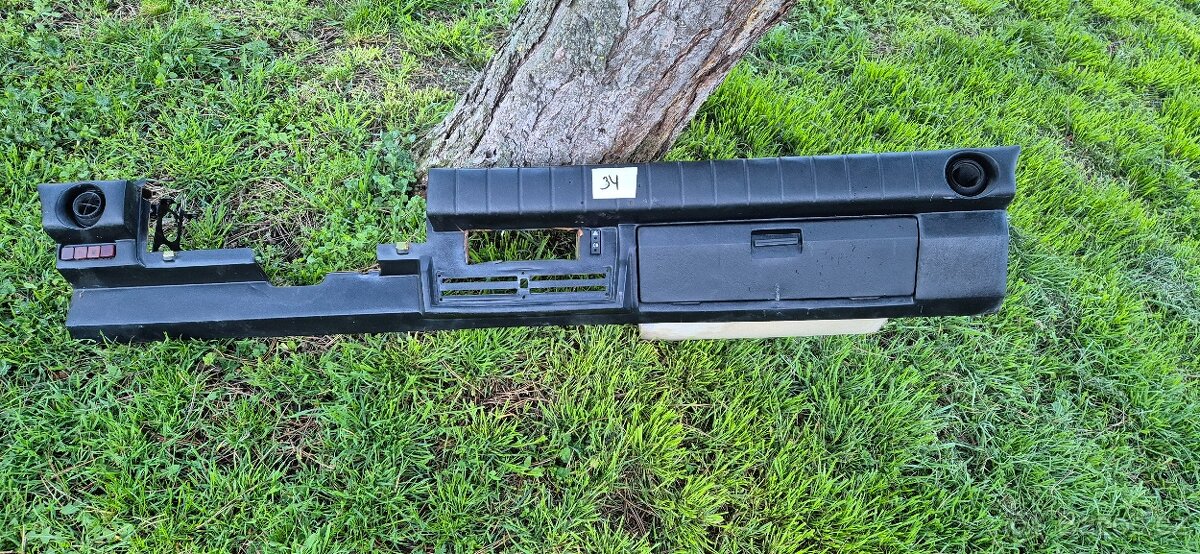 Tatra 613-mix dílů - 14