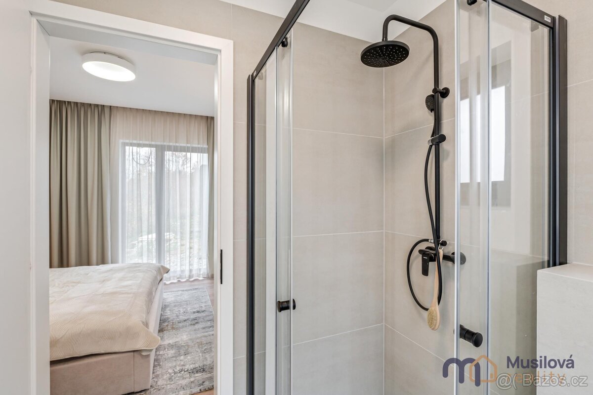 Prodej rodinného domu 150 m, pozemek 636 m - 14