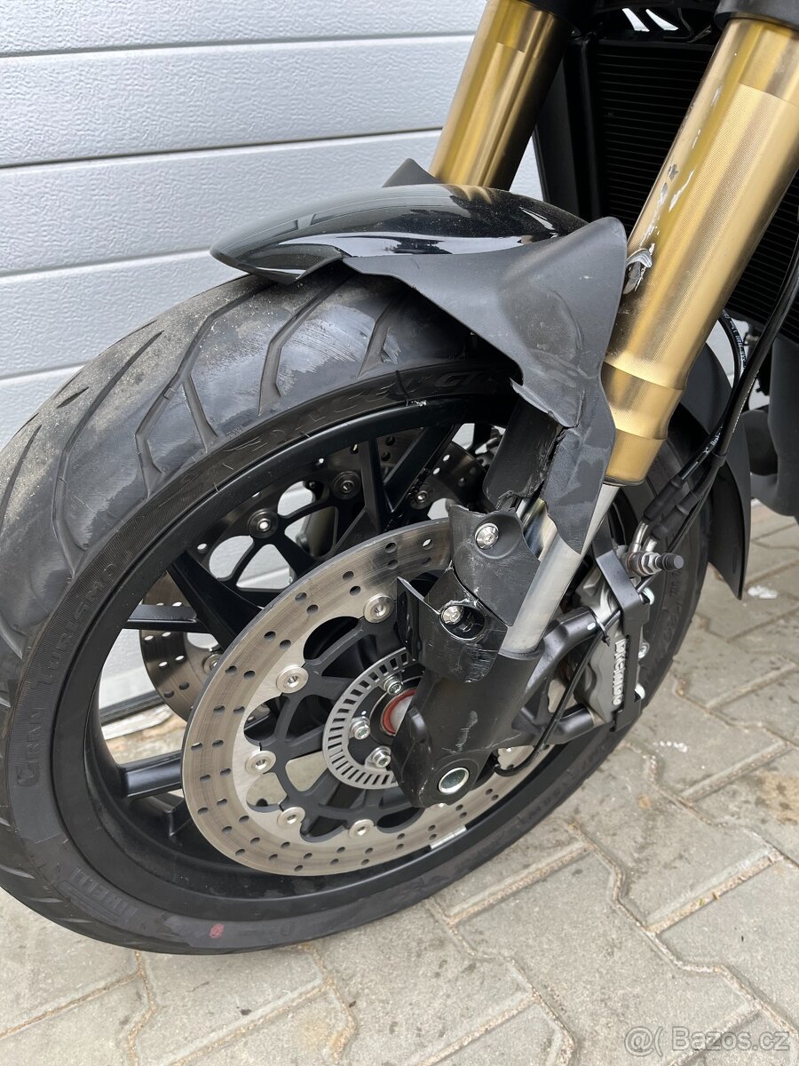 Benelli 752S Havarováno - 14