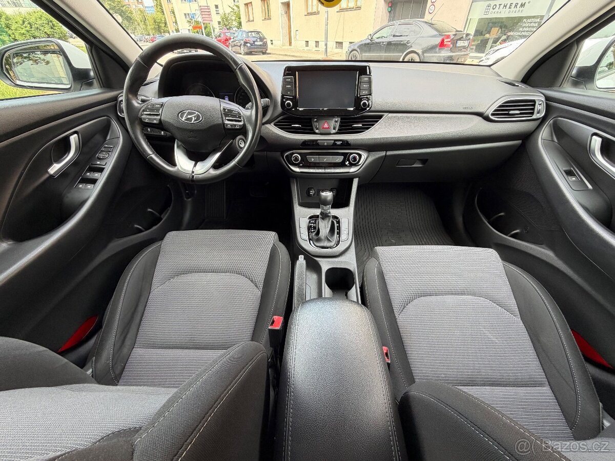 Hyundai i30, 1.6 CRDi automat - 14
