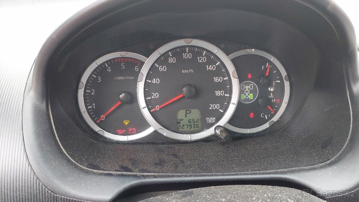 Mitsubishi L200 2.5 Diesel 131 kW – automat, 4x4 - 14