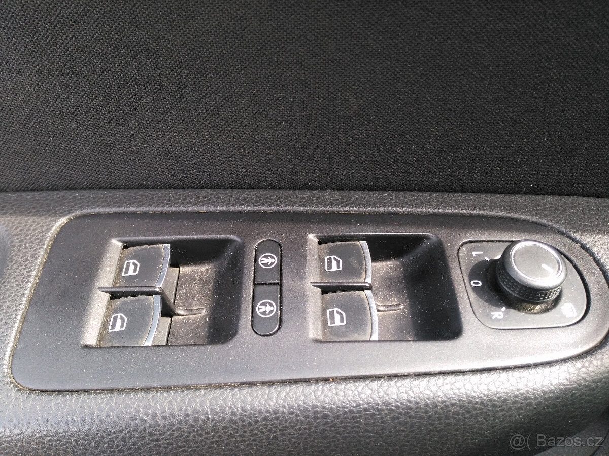 Seat Alhambra 2.0 TDI 4x4 7 míst - 14