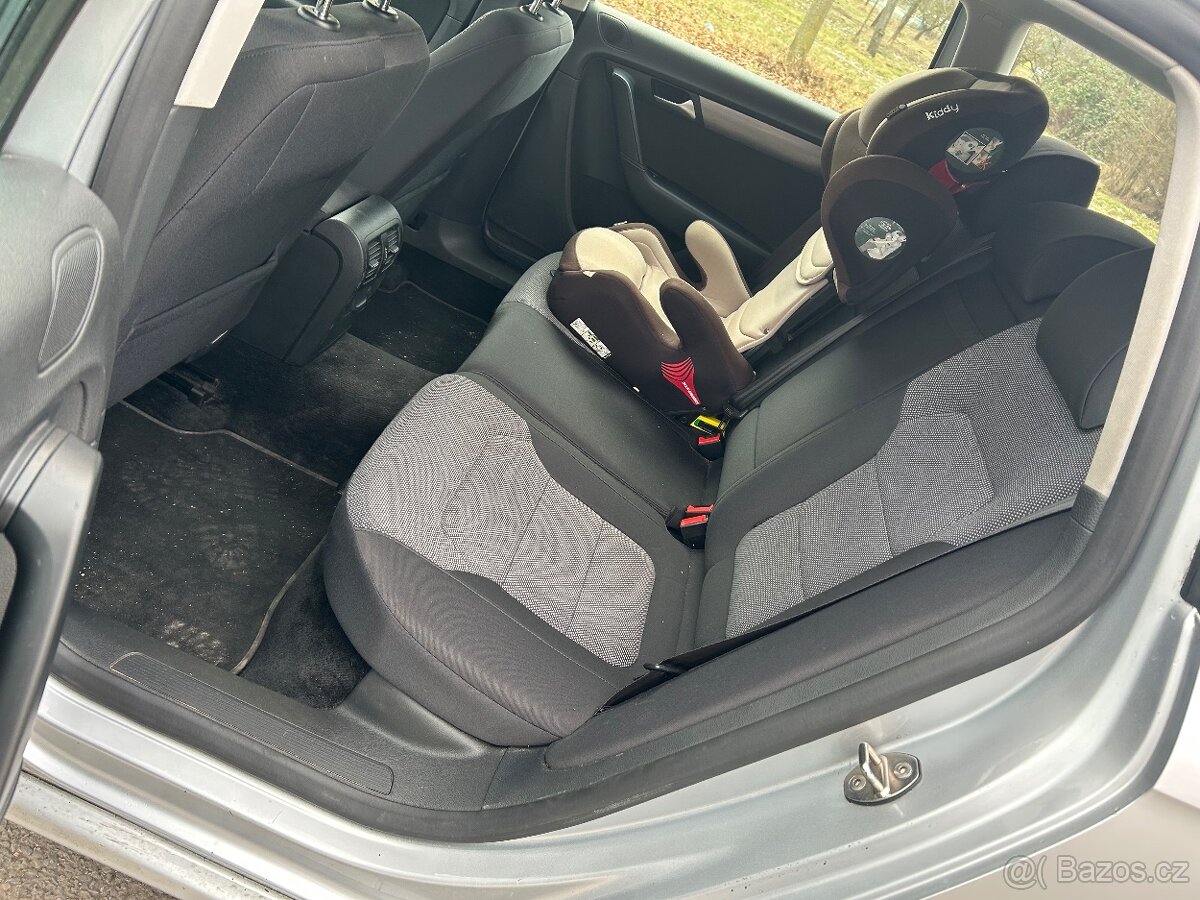 Volkswagen passat b7 2.0 tdi 103kw - 14