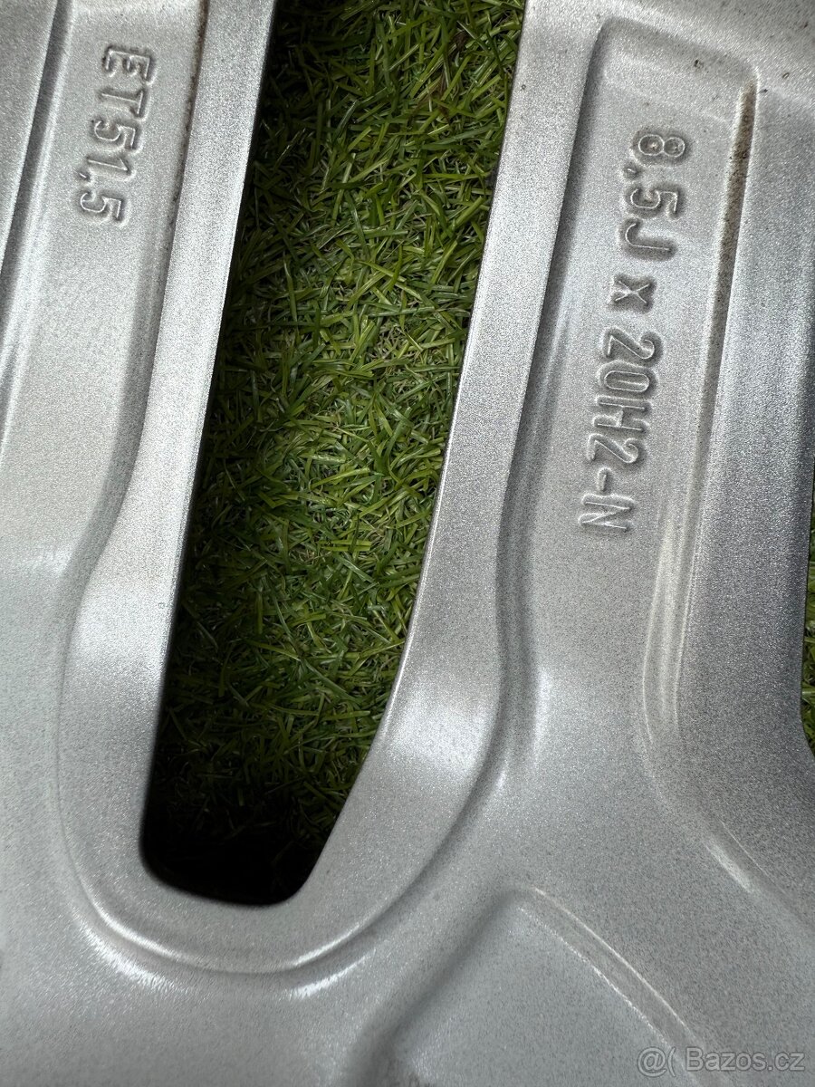 MERCEDES BENZ GLA GLB 35 45 AMG ZÁNOVNÍ ZIMNÍ SADA - 14