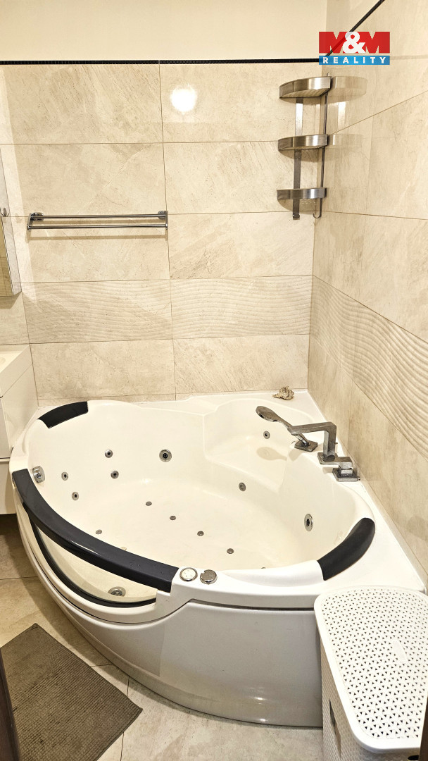 Prodej bytu 3+1, 90 m², Praha, ul. Ortenovo náměstí - 14