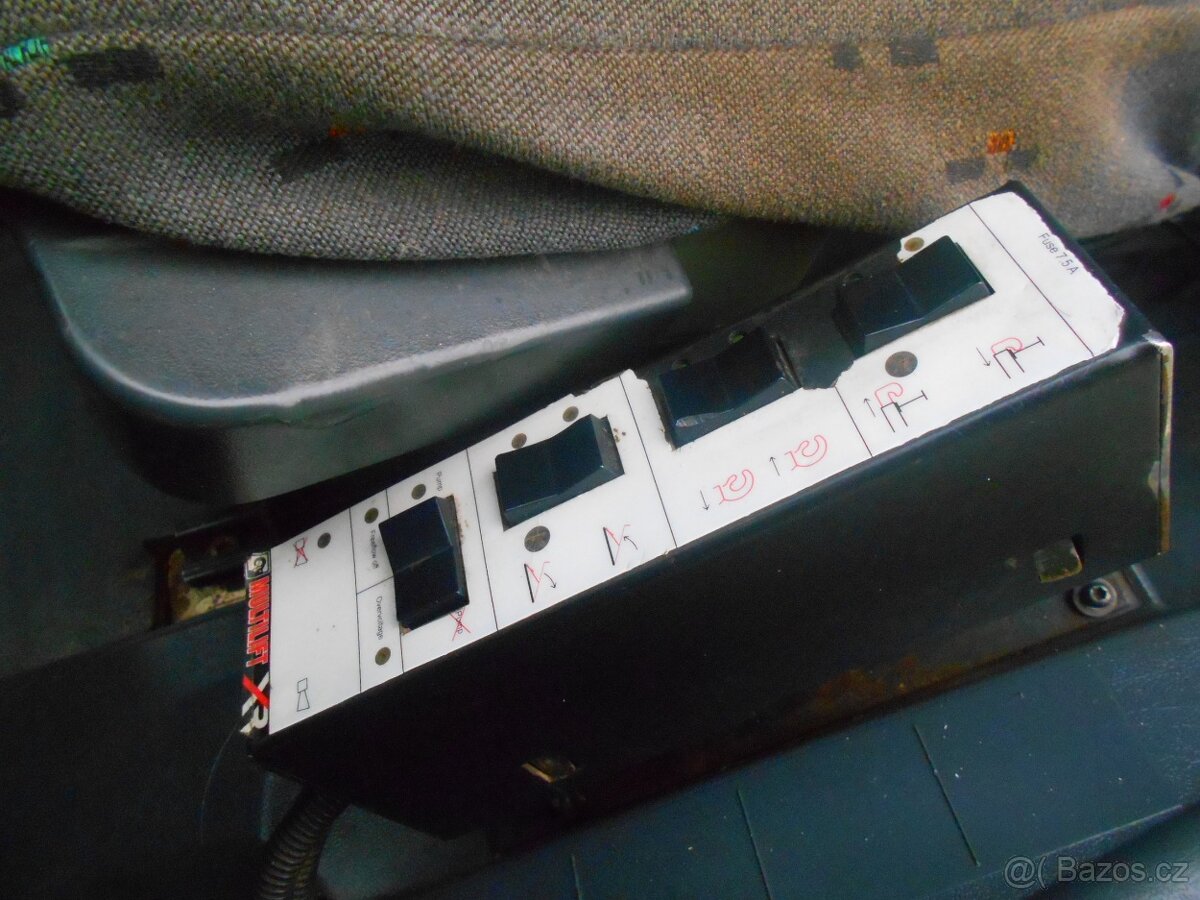 Kontejnerový tahač MERCEDES ATEGO 815 8T - 11611 - 14