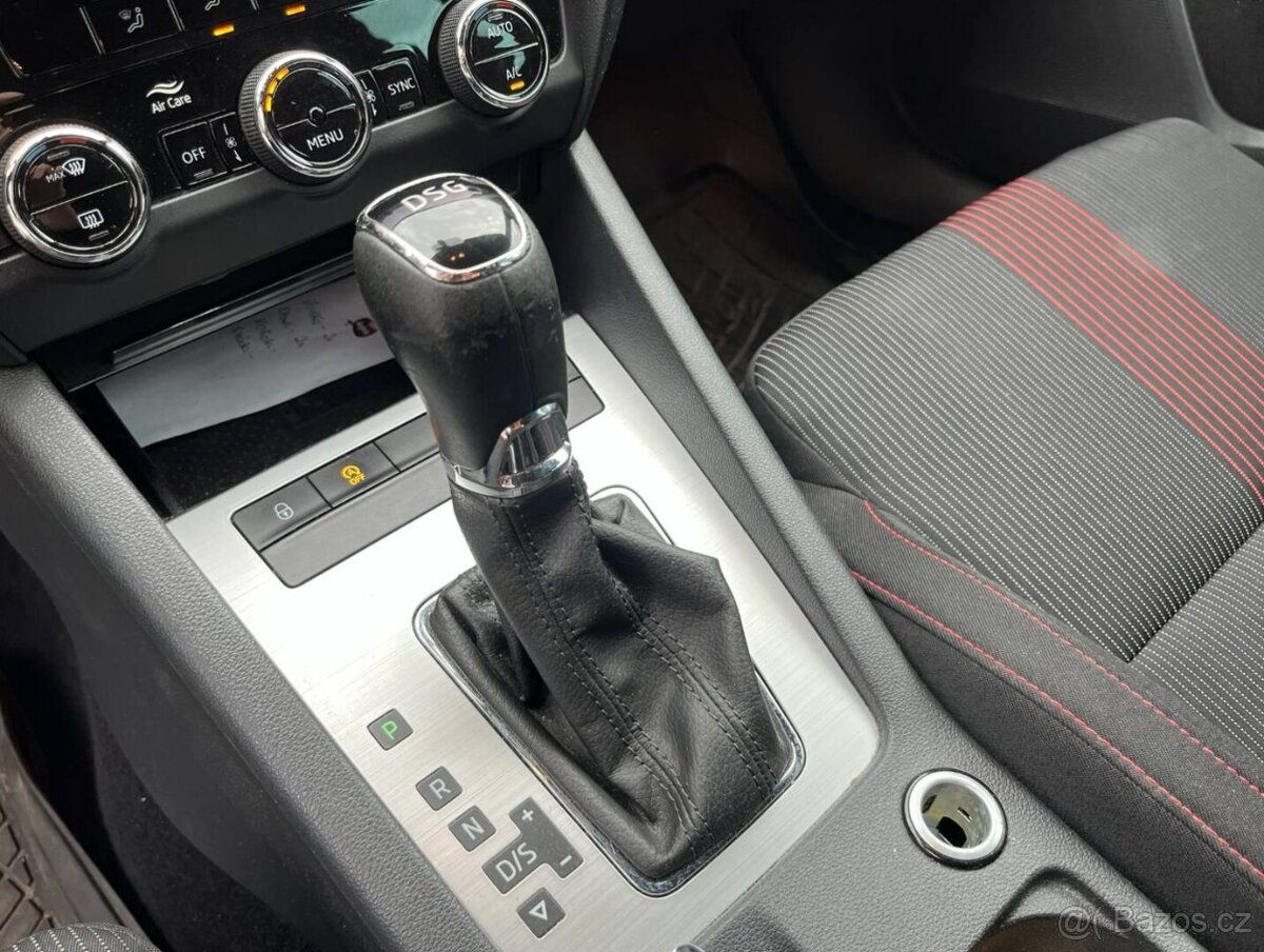 Škoda Octavia Combi 1.6 TDI DSG - 14