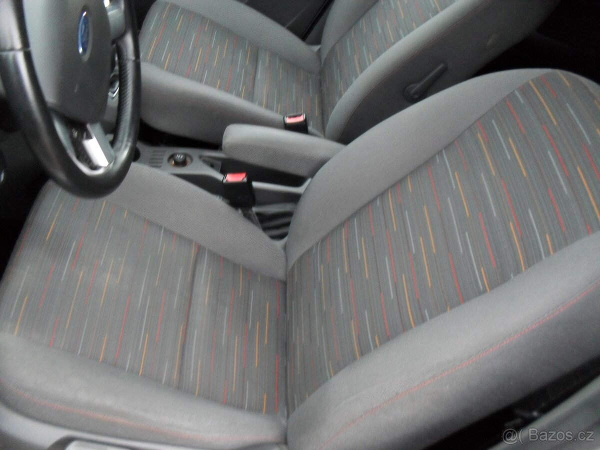 Ford C Max 1.6i - 14