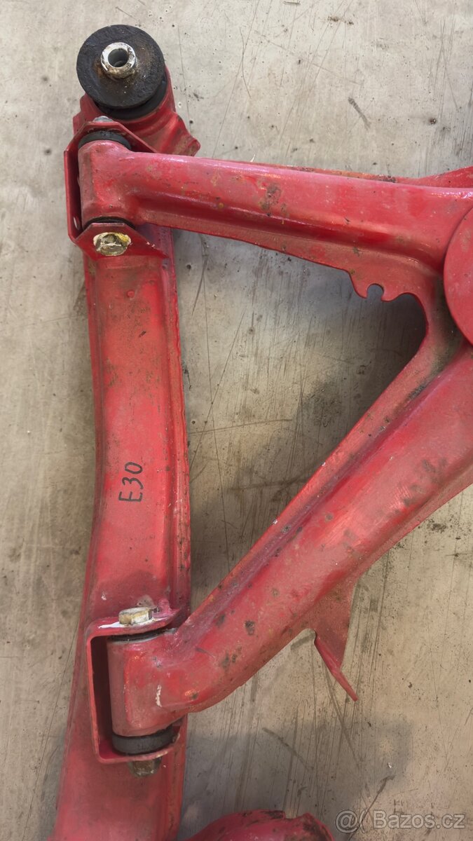 BMW e30 zadní a přední náprava - 14