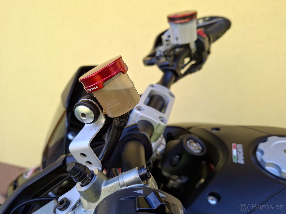 Docati Hypermotard 1100S - 14