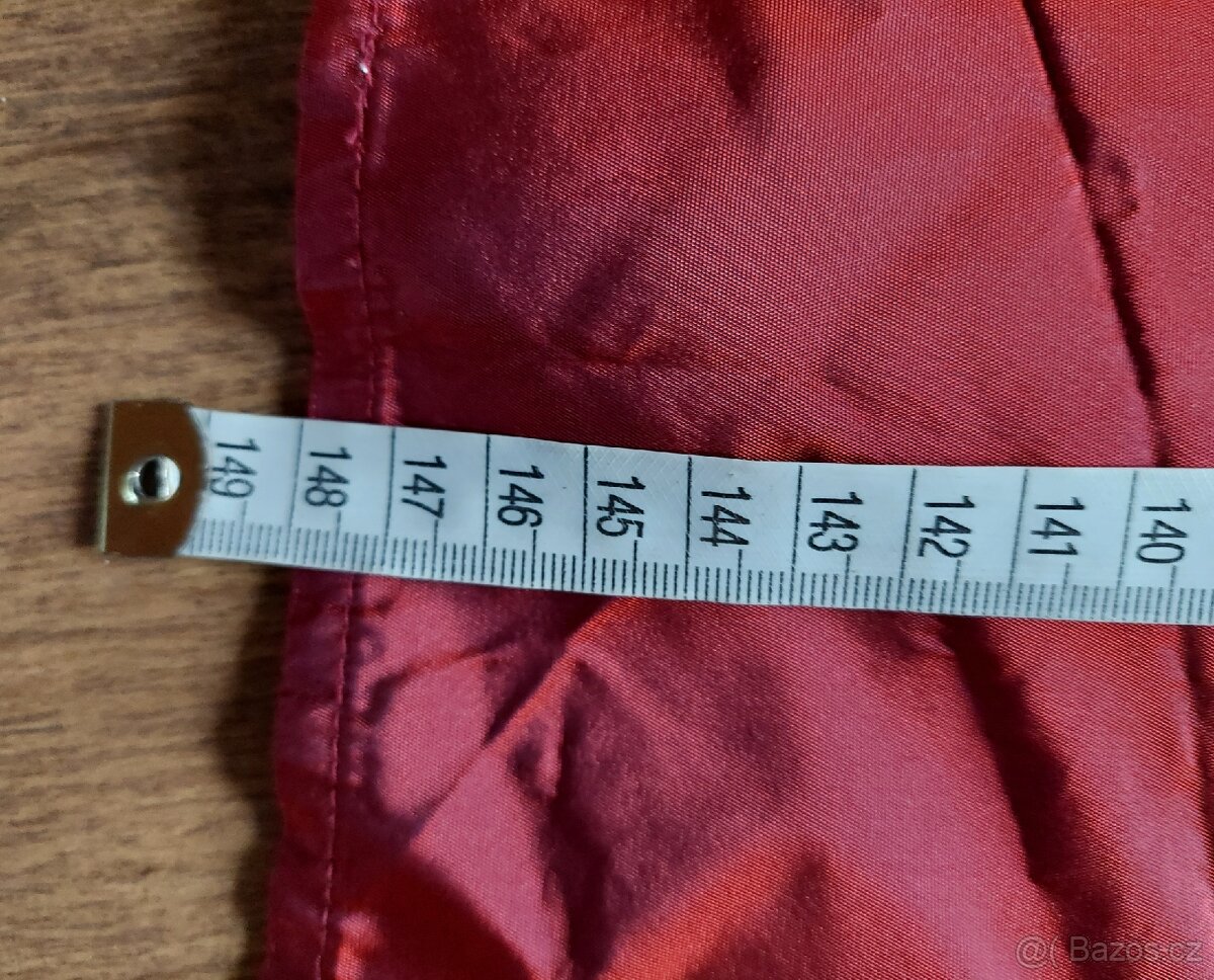 Dlouhé plesové šaty. - 14