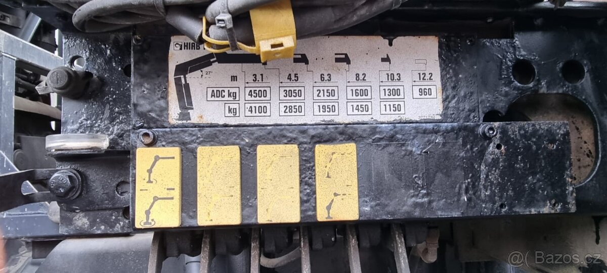 Iveco Trakker 45 8x8 s hr HIAB 144 - 14