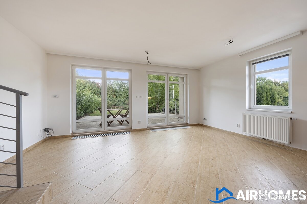 Bydlení se zahradou na hranici Průhonického parku - 14