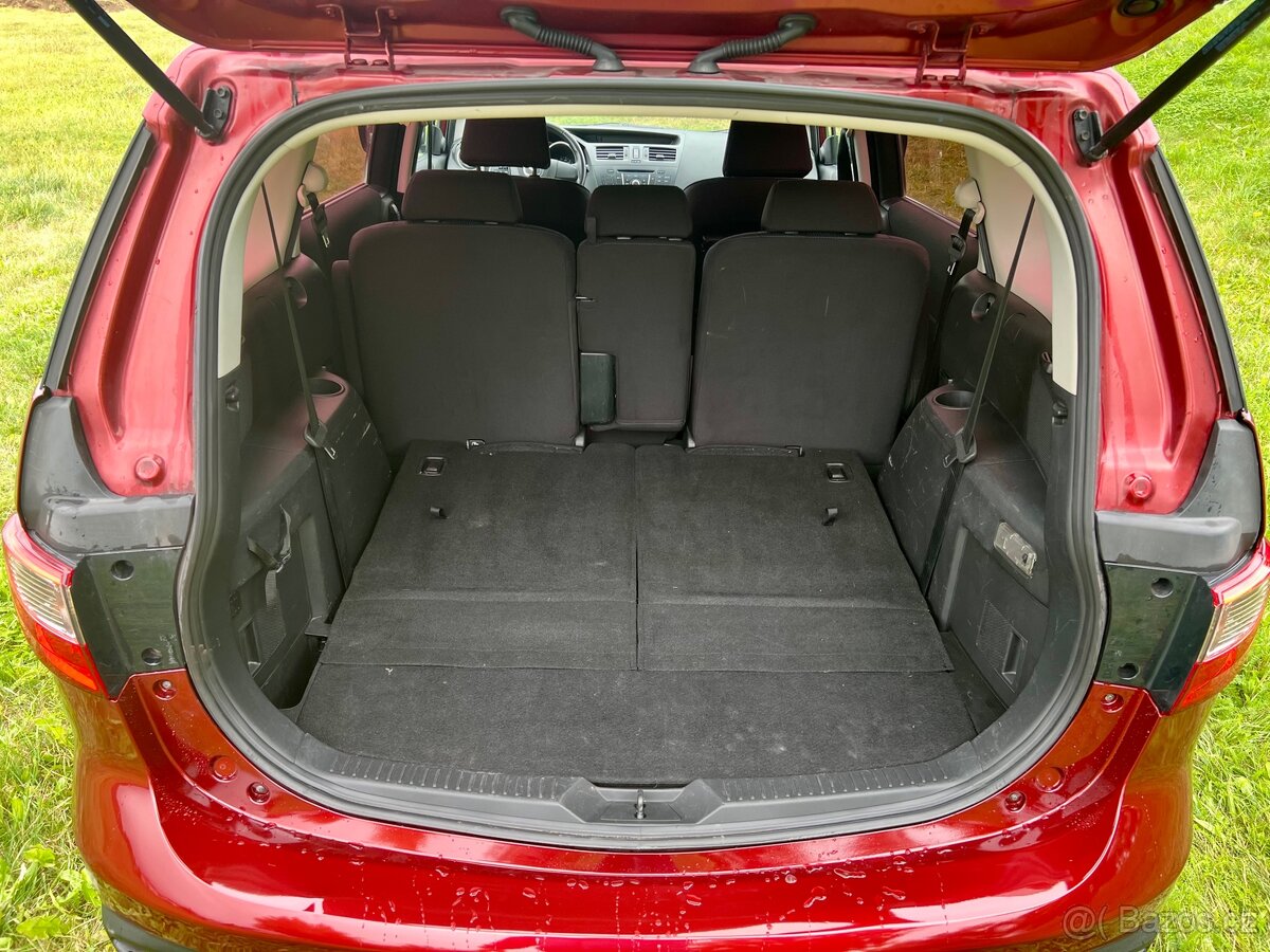 Mazda 5 1,8i 85kW 7míst - 14