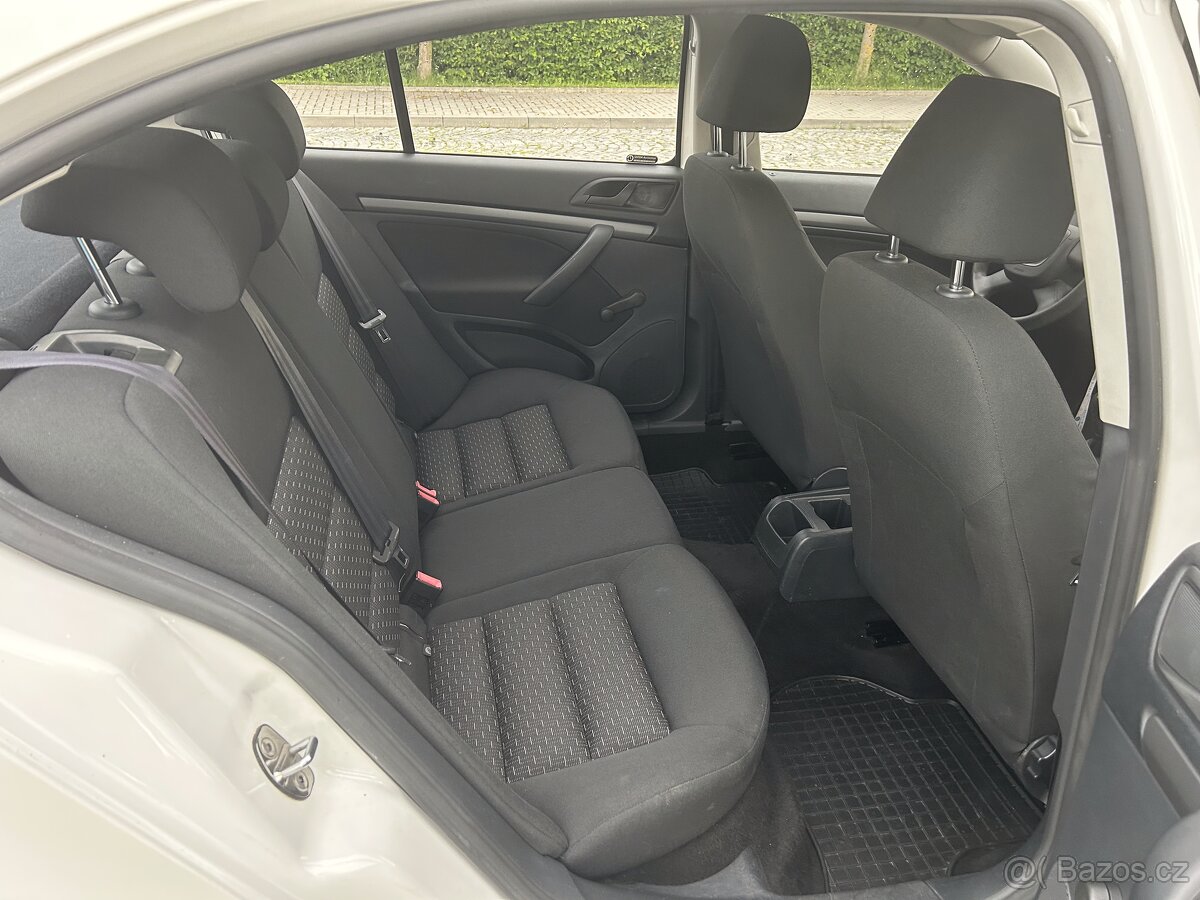 Škoda Octavia II 1.6 TDI Ambition, r.v. 2012 - 14