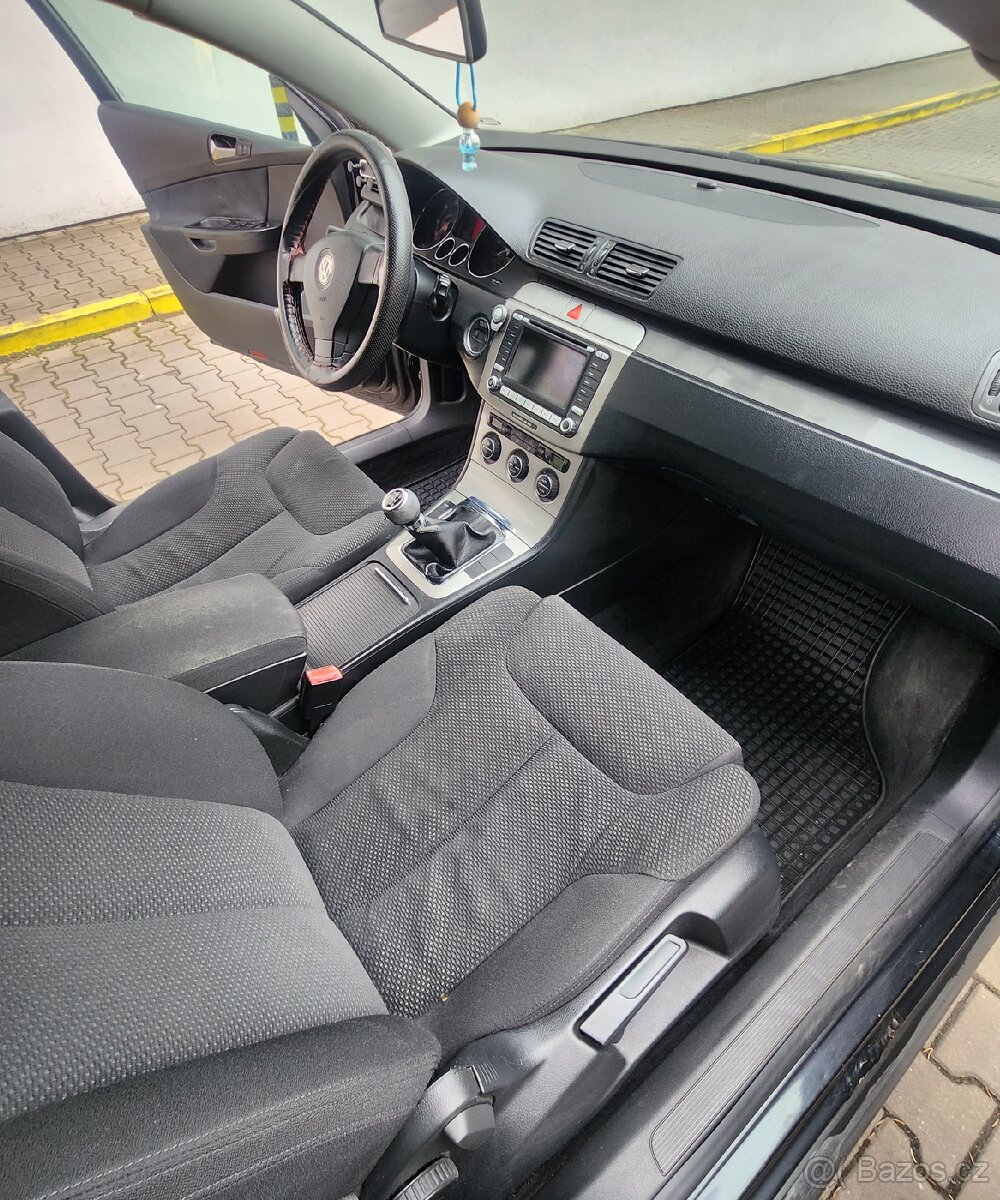 Volkswagen Passat 2.0TDI - 14