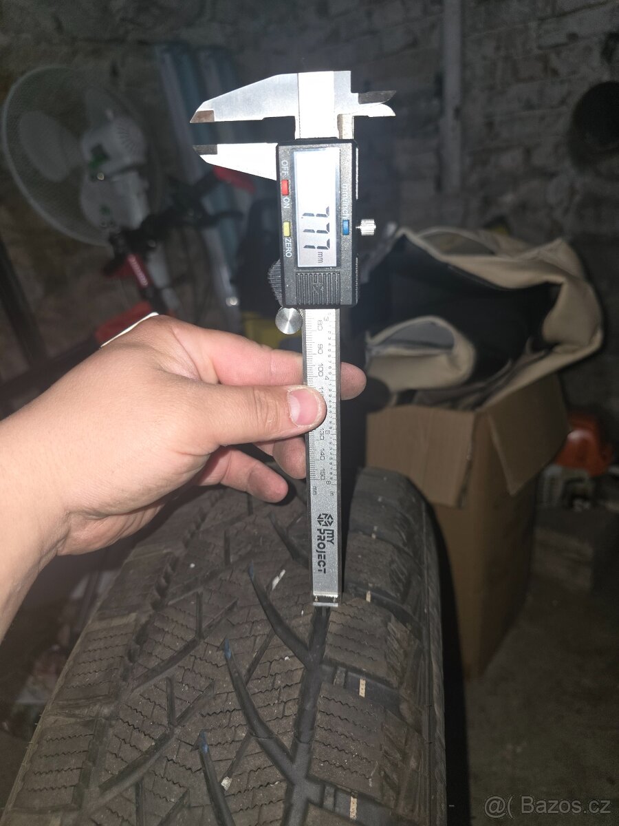 Zimni pneu r16 na disku - 14