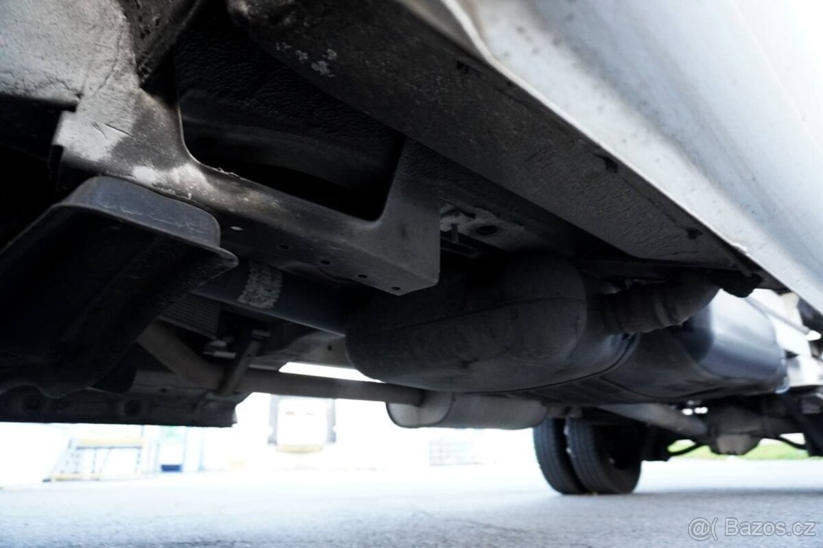 Mercedes-Benz Sprinter 413 3x sklápěč KOROZE žádná - 14