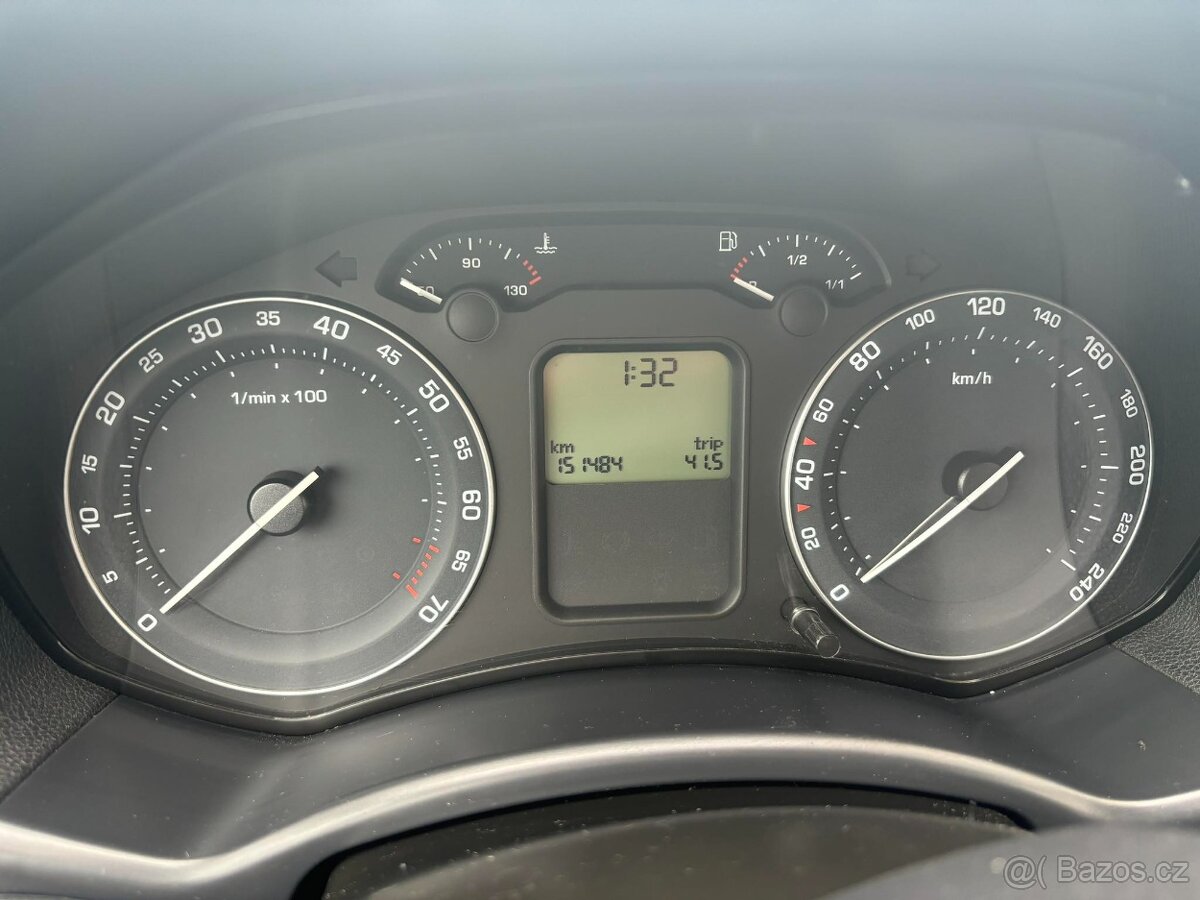 Prodám Škoda Octavia 1,6 MPi - 14