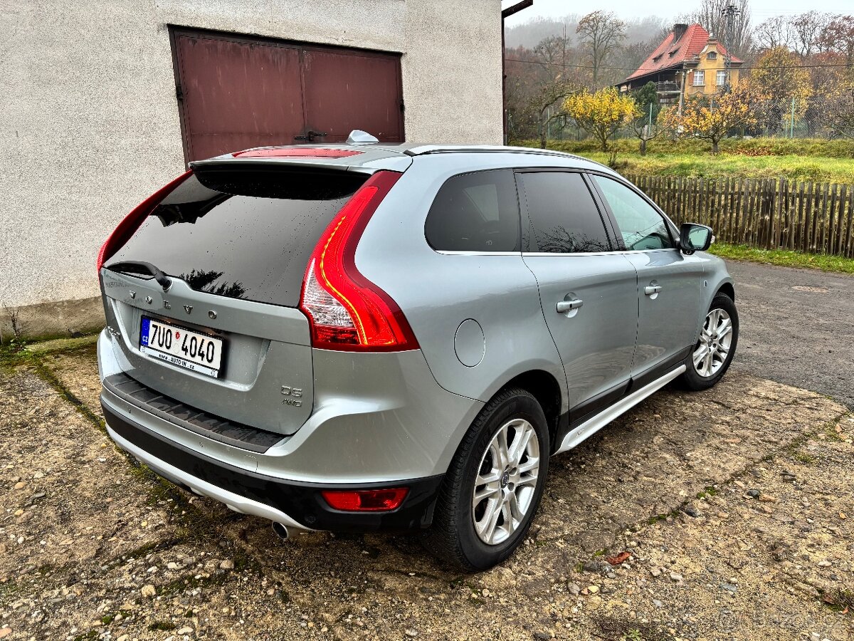 VOLVO XC60 D5 CZ - 14