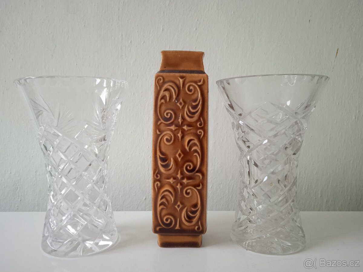 Starší sklo,vázy, mísy - 14