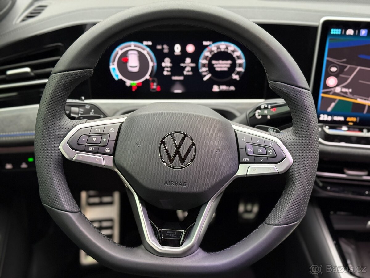 Volkswagen Passat Variant R-Line 2.0 TDI 4X4 DSG Pano,Matrix - 14