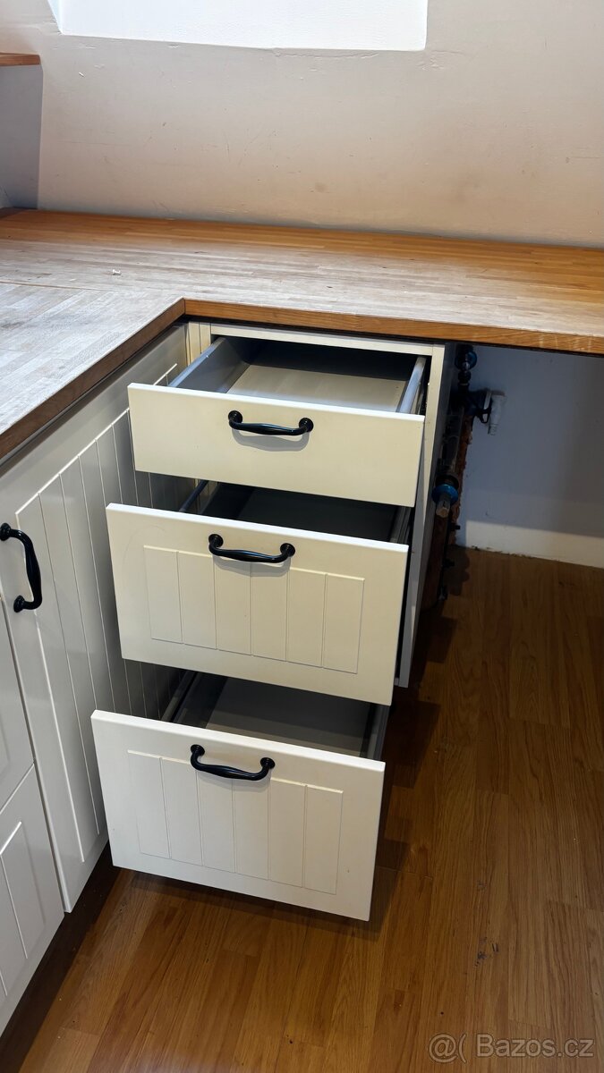 Kuchyňská linka IKEA - 14