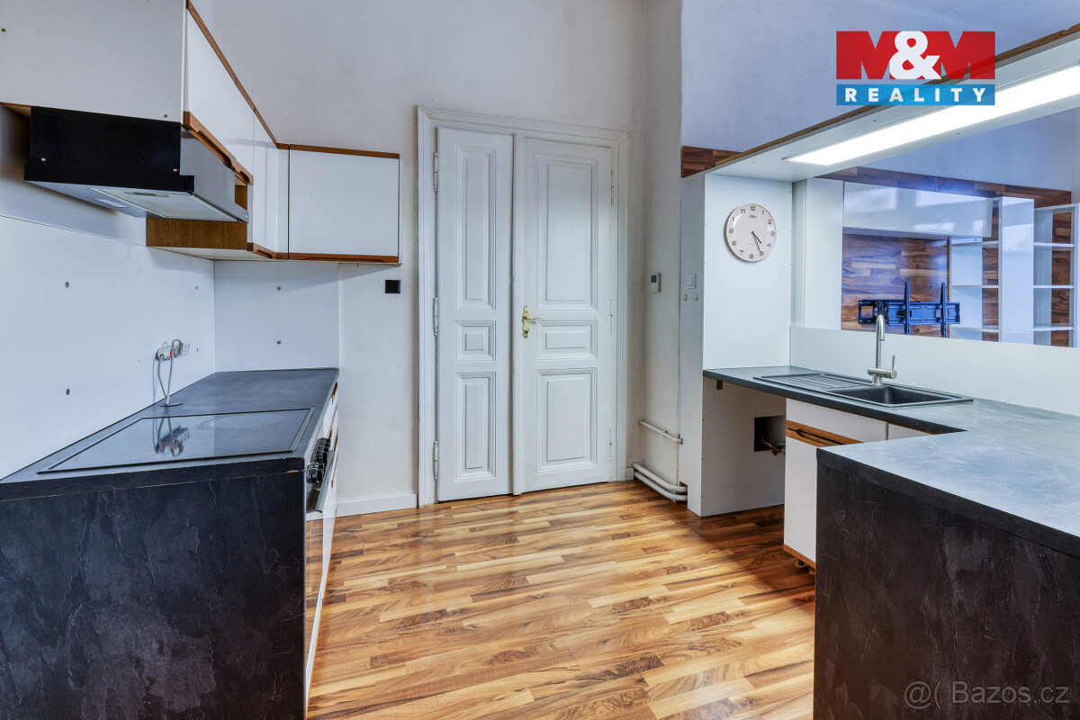 Prodej bytu 3+kk, 100 m², Klatovy, ul. Vídeňská - 14